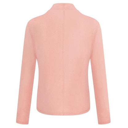 Women's short Belro jacket featuring a stylish fit, lightweight fabric, and a versatile design for casual wear.