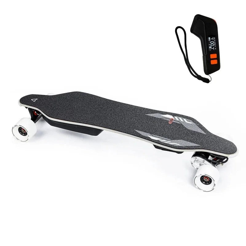 Casavibeo Meepo Voyager X electric skateboard with free Cyclone 107s rubber wheels, showing the deck and wheel details.