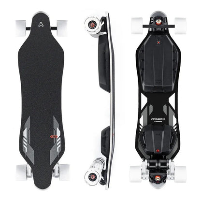 Casavibeo Meepo Voyager X electric skateboard with free Cyclone 107s rubber wheels, showcasing deck, trucks, and wheels.