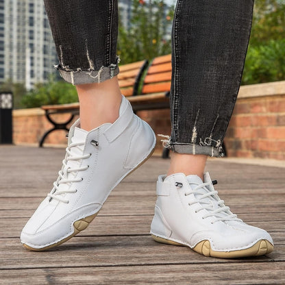 Belro barefoot shoes, lightweight footwear with flexible design and minimalist style, shown in a natural outdoor setting.