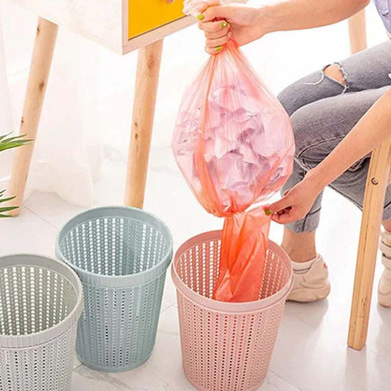 Belro contactless sensor trash can for hygienic disposal, with sleek design suitable for men's clothing areas.