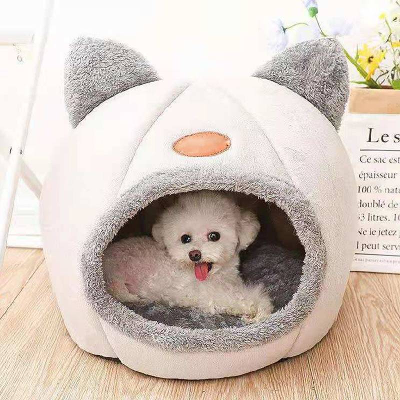 Cozy Belro Cat Cave made of soft fabric, designed as a hideaway for cats to rest and sleep comfortably.