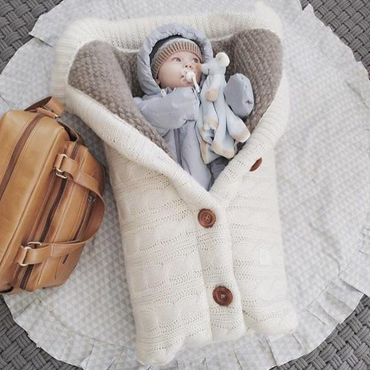 Soft Belro baby blanket with cozy, plush fabric, perfect for nursery bedding and cuddle time.