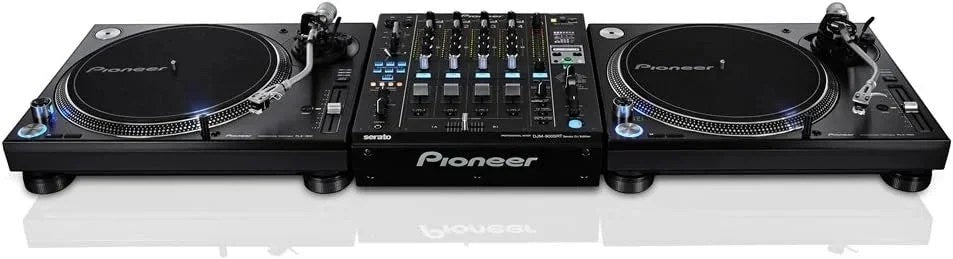 Casavibeo Pioneer DJ PLX-1000 professional direct drive turntable with sleek design and professional audio setup.