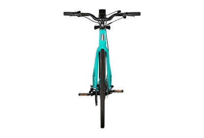 Casavibeo Aventon Solteras 2.5 ceramic tiles with a sleek, modern design showing intricate patterns and a glossy finish.