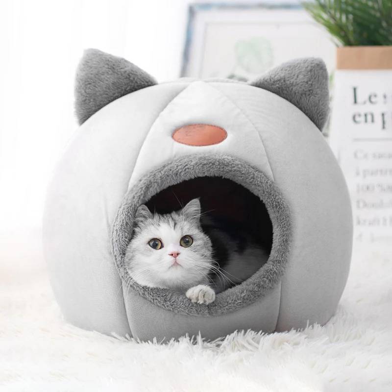 Belro Cat Cave pet bed in cozy, nest-like design with soft fabric, perfect for cats to rest and hide comfortably.