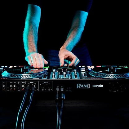 Casavibeo Rane ONE professional motorized DJ controller with sleek design and integrated controls for DJ mixing and performance.