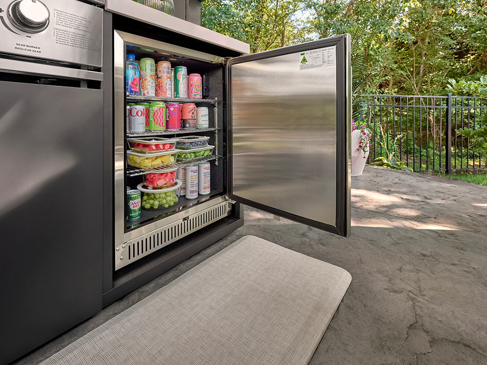 Lancaster Galley Outdoor Kitchen image 16