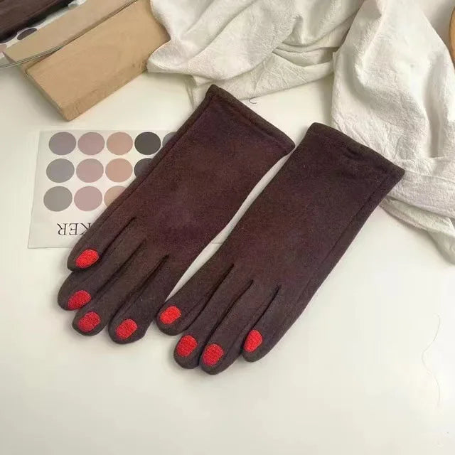 Belro touch screen winter gloves in brown with stylish nail polish design, designed for warm, tech-friendly hand protection.