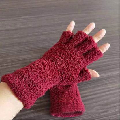 Belro Winter Comfort Knit half finger gloves in cozy, warm knit fabric, designed for stylish winter accessory wear.