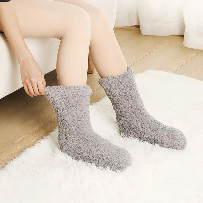 Belro winter plush indoor warm socks displaying soft, cozy fabric and comfortable fit for cold weather.