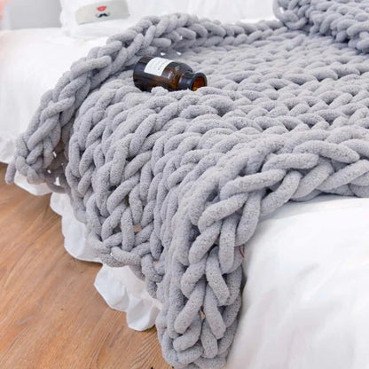 Belro chenille chunky knitted blanket with thick cable knit pattern, perfect for couch, bed, or sofa comfort.