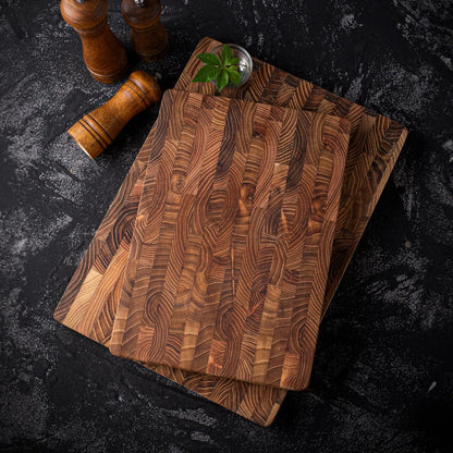 Belro wooden chopping block with end grain design, ideal for kitchen prep and professional chefs, showcasing durable, high-quality craftsmanship.