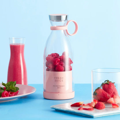 Mivoza portable blender bottle 420ml with cordless design and USB charging, ideal for making fresh smoothies on the go