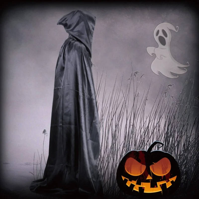 Belro hooded horror Halloween costume featuring a spooky hooded cloak for kids or adults, perfect for trick-or-treating or costume parties.