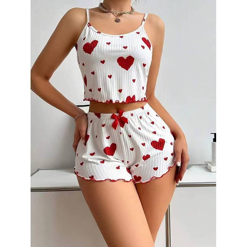Women's Belro pajama set with short-sleeve top and matching shorts, soft sleepwear for comfortable nights.