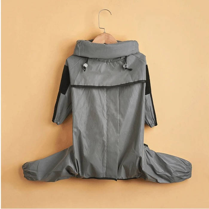 Belro waterproof dogs raincoat, lightweight clothing with hood, designed to keep pets dry in wet weather.