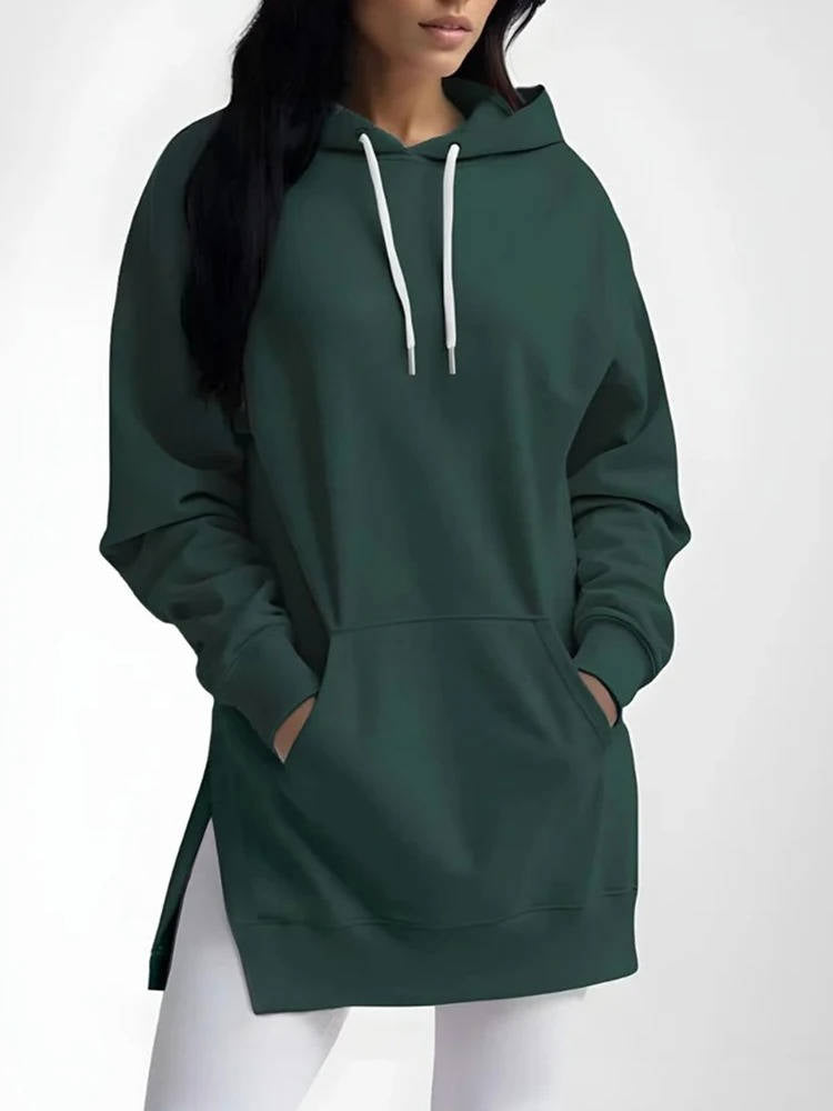 Belro oversized hoodie dress shown in soft fabric with a relaxed fit, long sleeves, and a casual, comfortable style.