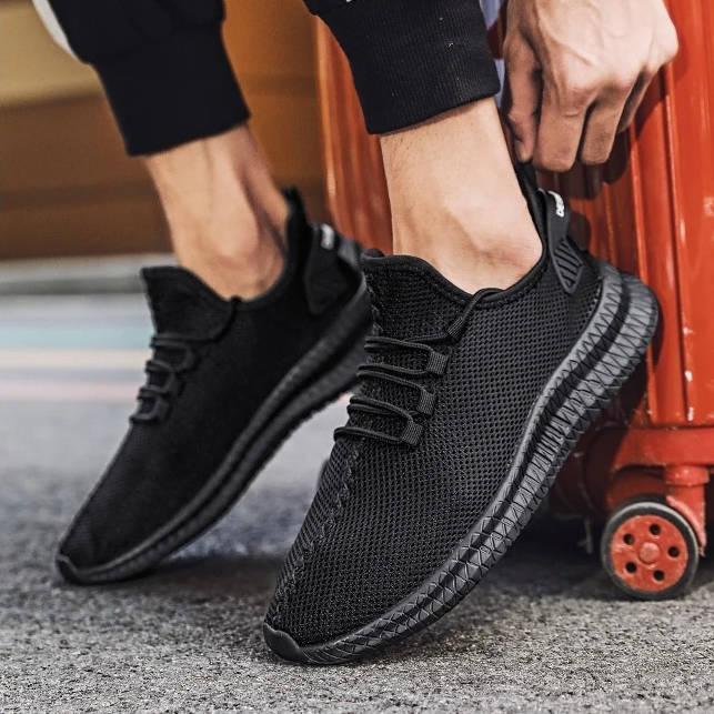 Belro breathable casual anti-slip running shoes for men, featuring lightweight design and slip-resistant soles.