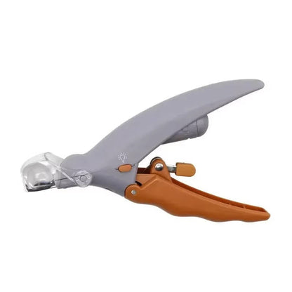 Belro Pet Bail Clipper with light for dog grooming, showing the clipper with built-in LED light and ergonomic design.