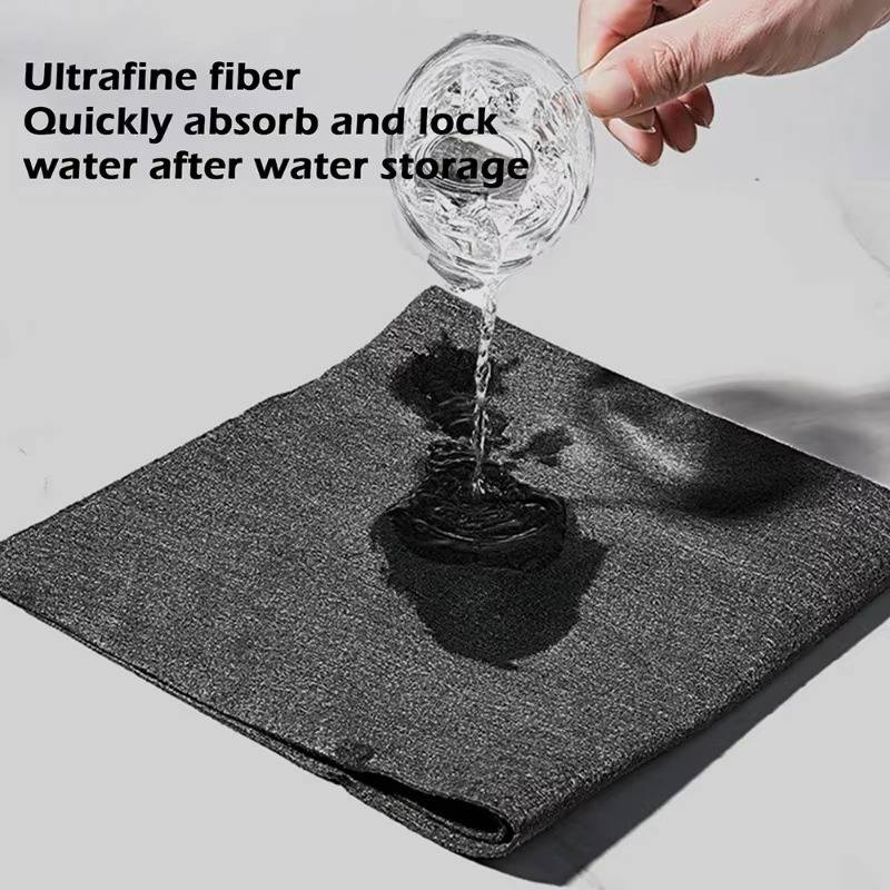 Set of 10 Belro microfiber cloths for cleaning windows, cars, and kitchens, ideal for versatile home and outdoor use.