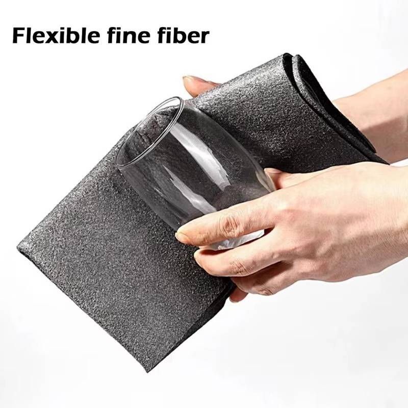 Set of 10 Belro microfiber cloths for cleaning windows, cars, and kitchens, soft and absorbent for versatile household use.