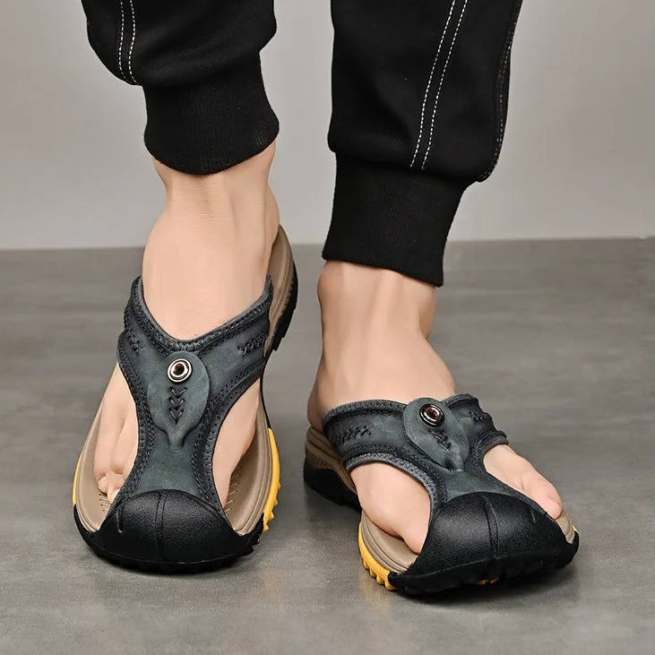 Belro men's water-resistant and lightweight toe flip flops with cushioned straps, designed for comfort and outdoor wear.