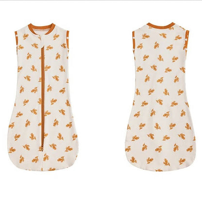 Belro baby sleeping bag in soft sleepwear fabric, designed for cozy, safe sleep for infants.