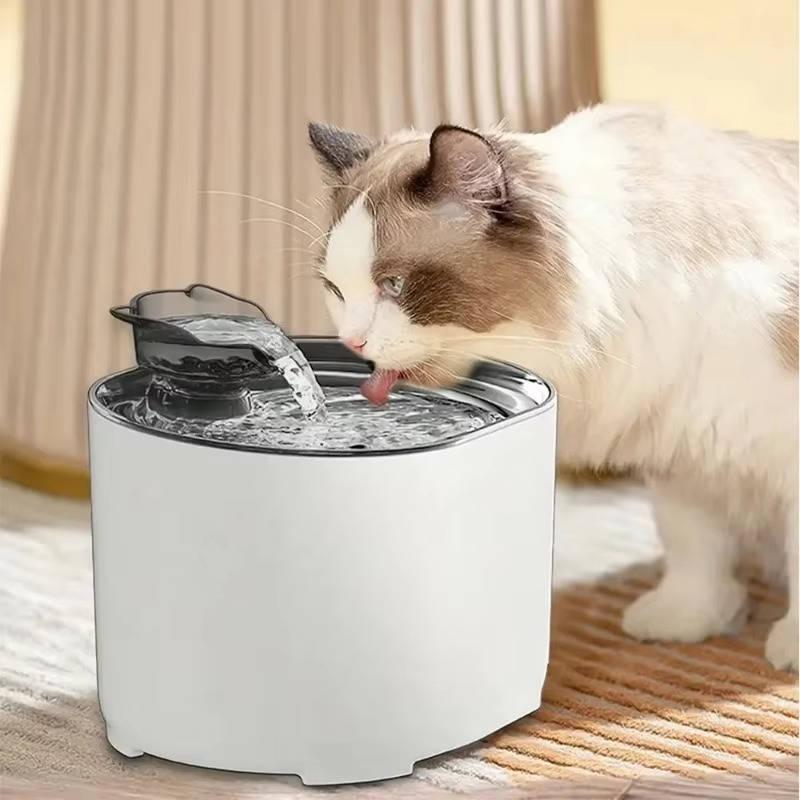 Belro cat water fountain with flowing water features, designed to keep pets hydrated and healthy.