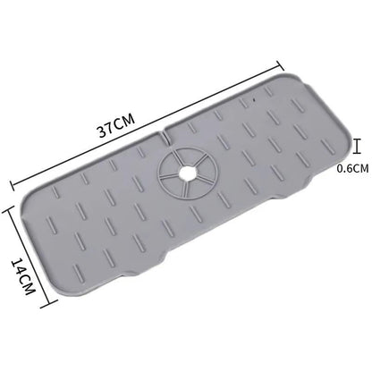 Belro kitchen sink faucet splash guard for home appliances, designed to prevent water splashes during use.
