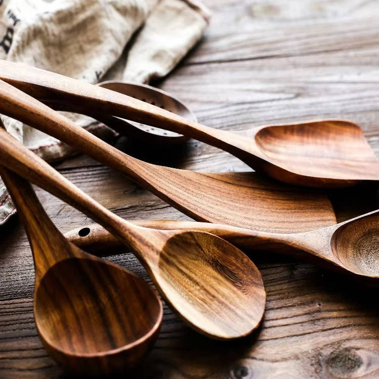 Six-piece Belro wooden utensils set including spoons, spatulas, and stirring spoons for kitchen and dining use.