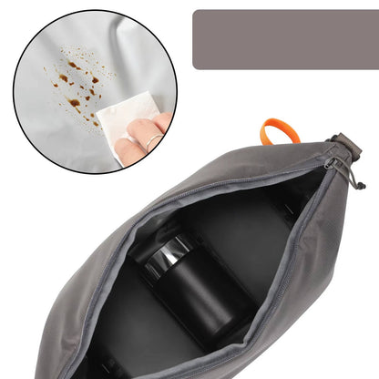 Belro insulated lunch bag in black with a zipper closure, designed for keeping food cold and fresh on the go.