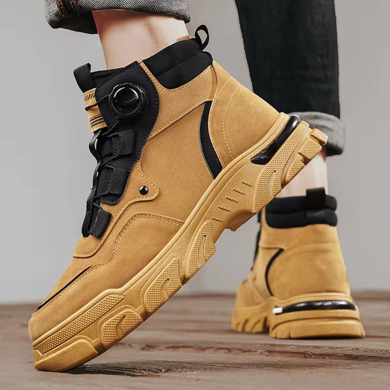 Belro men's rugged heavy-duty work boots with sturdy leather construction and reinforced soles for durability.
