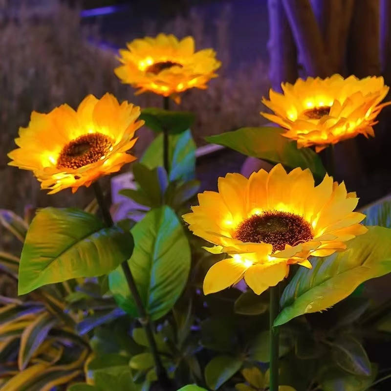 Belro outdoor solar sunflower light accessory attached to an umbrella, decorative solar-powered flower for outdoor patio lighting.