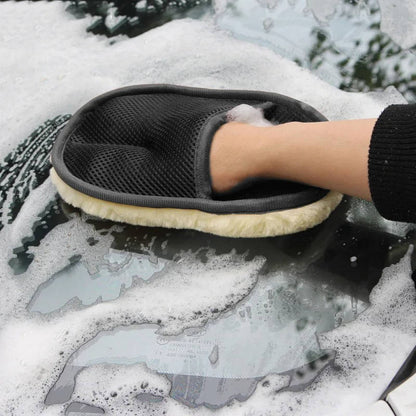 Belro microfiber car cleaning cloth, soft and absorbent, perfect for detailing and dusting automotive surfaces.