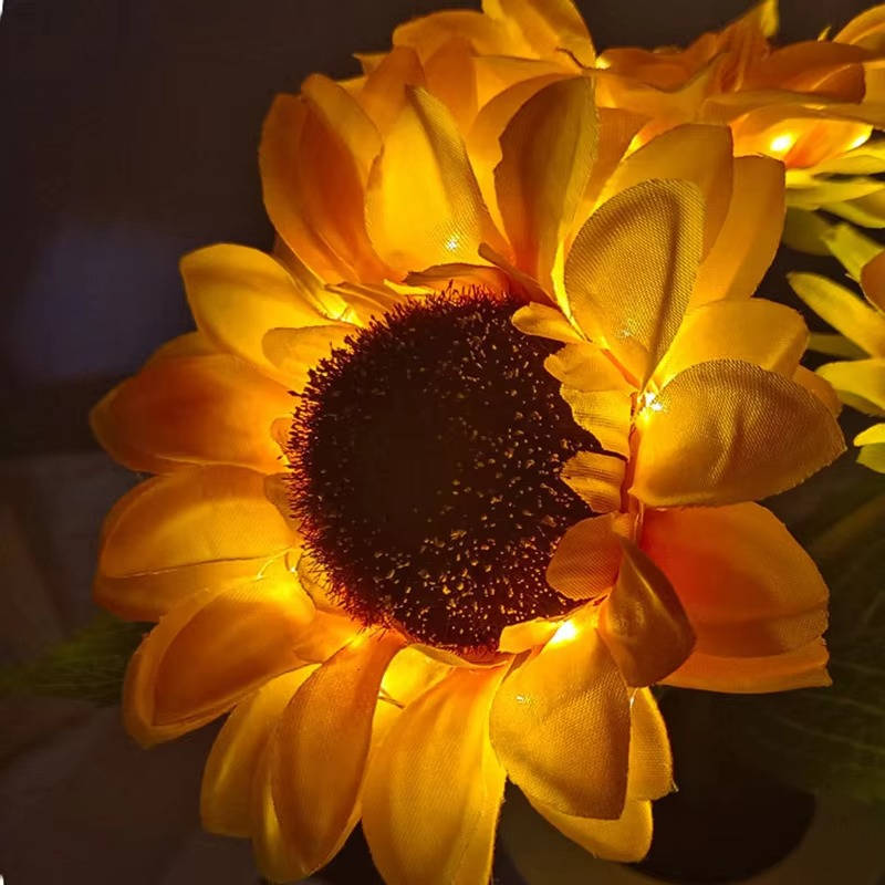 Belro sunflower LED night light with a bright yellow sunflower design, perfect for cozy lighting in bedrooms or living rooms.