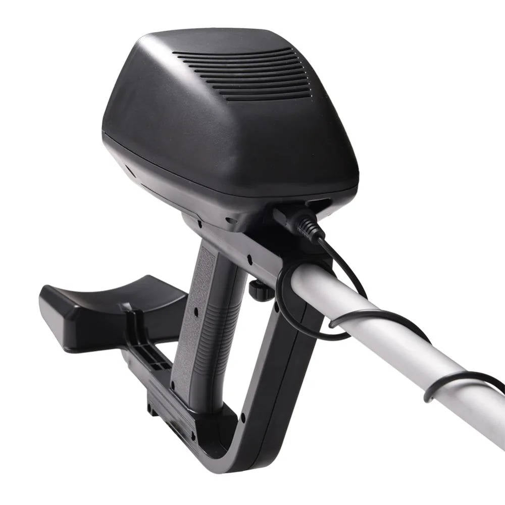 Belro professional underground metal detector with digital display, designed for gold hunting and treasure detection.