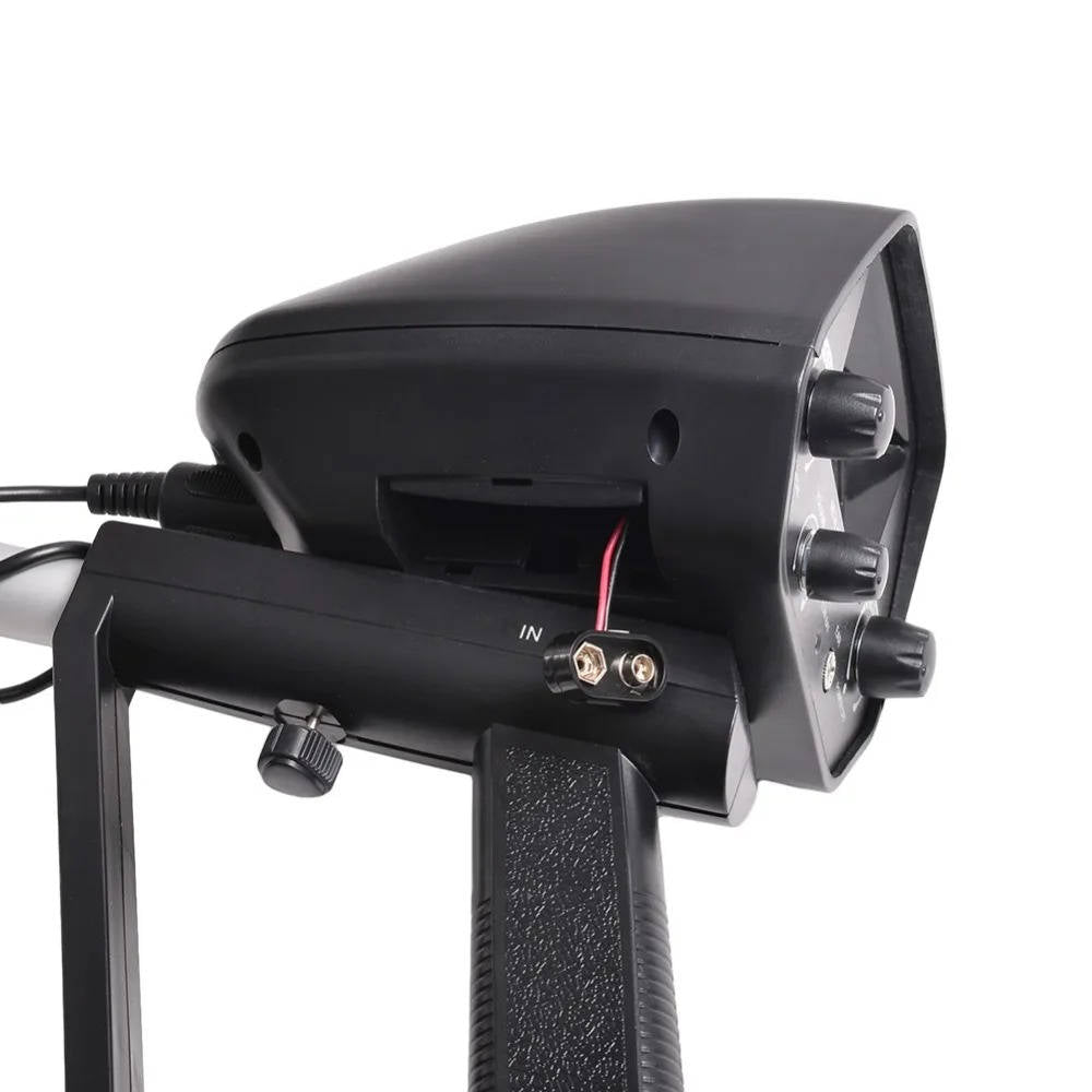 Belro professional underground metal detector with digital display, designed for gold detecting and treasure hunting in electronics.