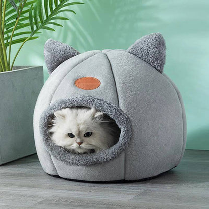 Belro Cat Cave pet bed made of soft fabric, cozy hideaway for cats to rest and relax in a warm, enclosed space.