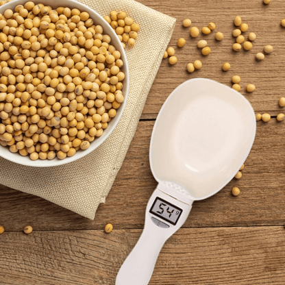 Digital measuring spoon scale by Mivoza Deutschland for precise kitchen portioning, featuring a compact, easy-to-use design.