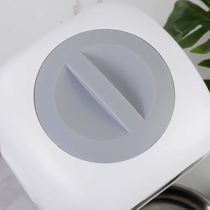 Belro smart automatic pet feeder for dogs and cats with digital controls and food tray, ideal for convenient pet feeding.