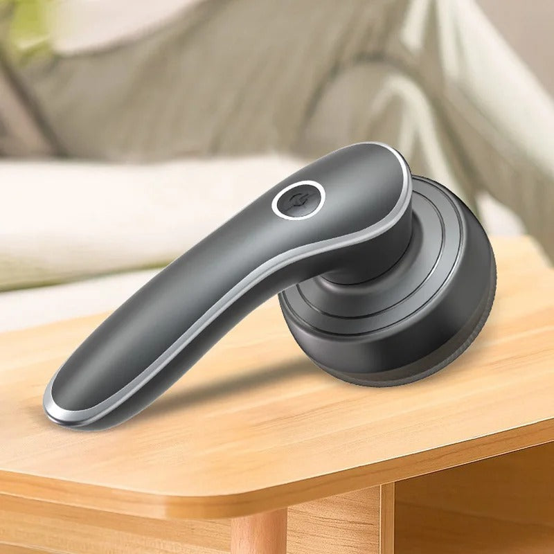 Belro lint remover for home and outdoor use, showing the handheld device with lint removal roller and clean fabric surface.