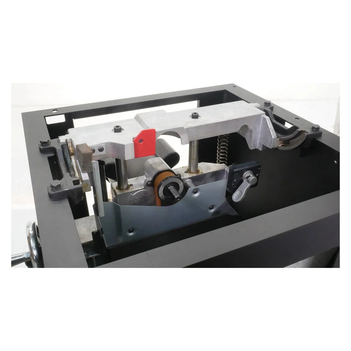 Casavibeo Laguna Fusion F2 table saw with safety guard and sturdy metal base, ideal for precise woodworking projects.