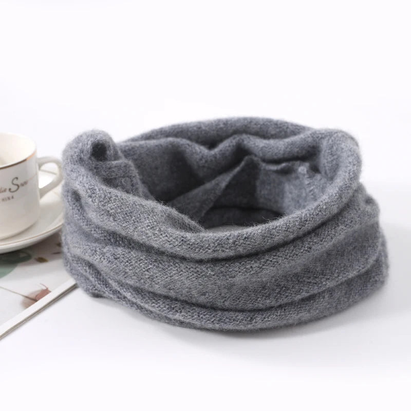 Grey Merino wool face mask and winter scarf by Belro, soft and warm clothing accessories for cold weather.