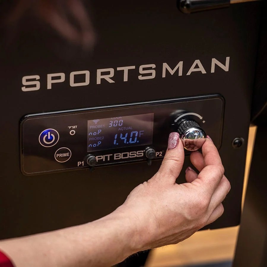 Casavibeo Pit Boss Sportsman 850 Pellet Grill shown with stainless steel body and digital control panel for outdoor cooking.