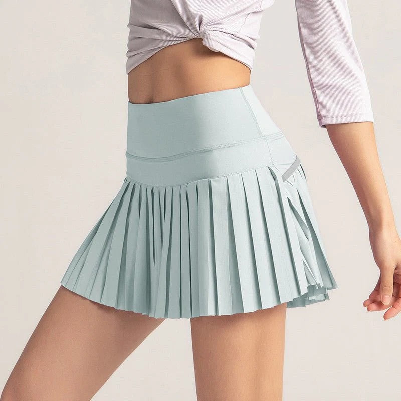 Belro tennis skirt, stylish athletic clothing with a fitted waist and pleated design, perfect for sports and activewear.