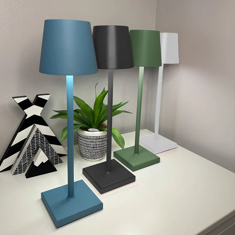 Modern Belro cordless table lamp with sleek contemporary design, featuring a smooth surface and integrated LED lighting.