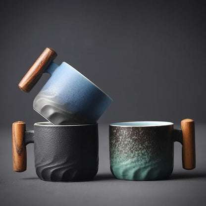 Belro vintage espresso cups with wooden handles, ideal for coffee lovers, featuring classic design and durable craftsmanship.