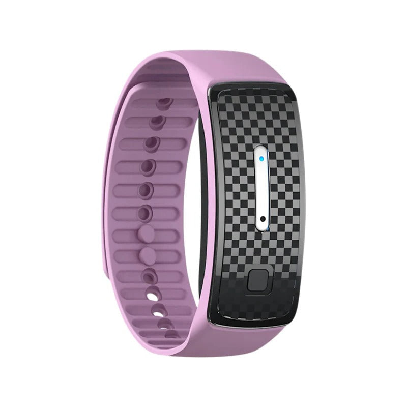 Belro EcoMosquito Protection Bracelet in black, made of eco-friendly materials, designed to repel mosquitoes and enhance skin comfort.