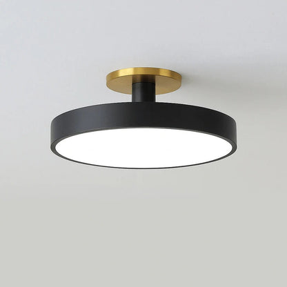 Belro LED ceiling light designed for outdoor home and garden spaces, showcasing modern design and bright illumination.